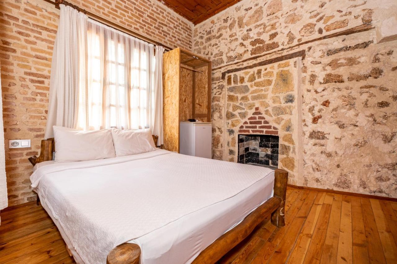 Otel Wood House 安塔利亚 外观 照片