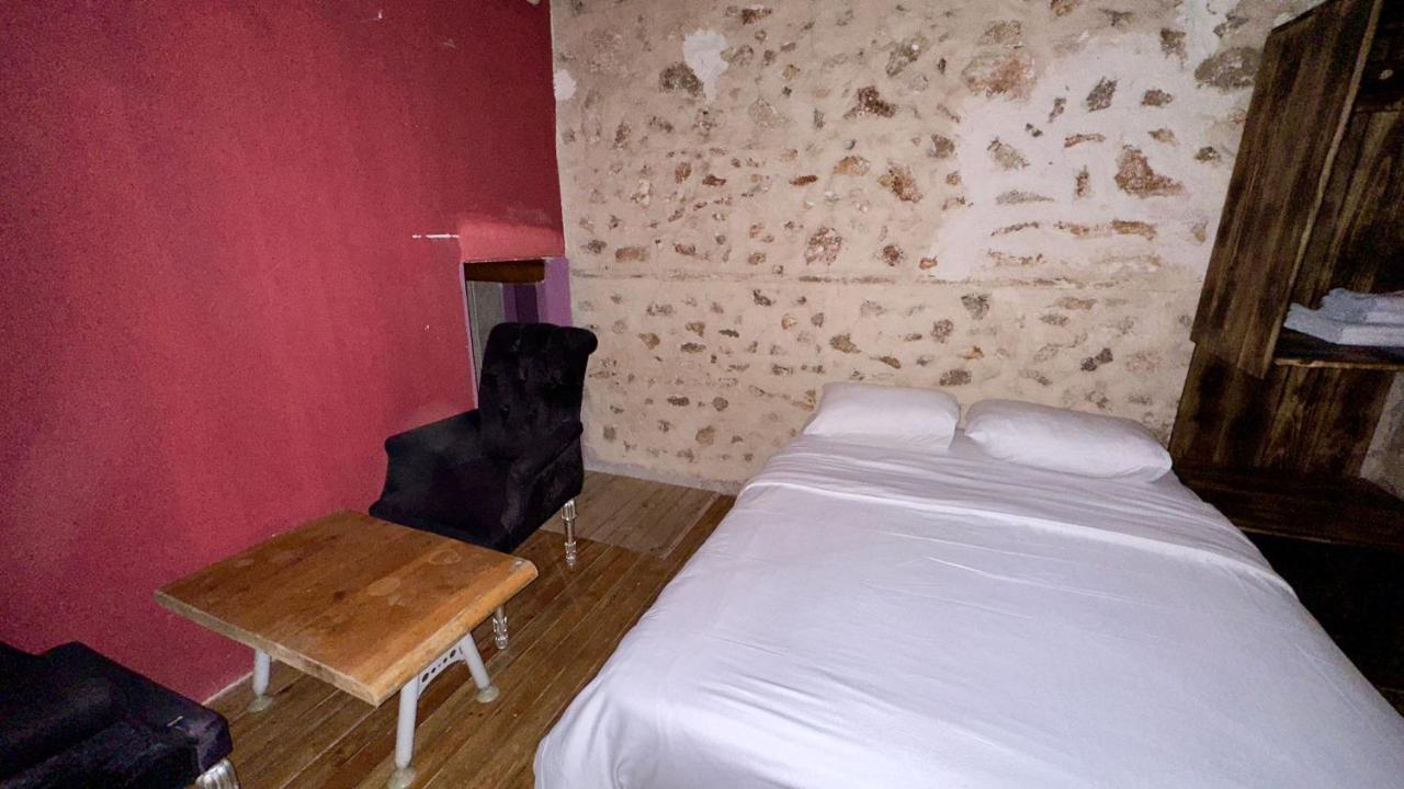 Otel Wood House 安塔利亚 外观 照片
